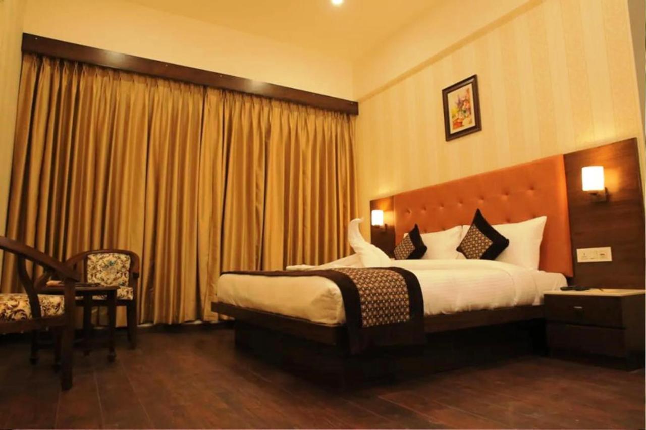 Hotel Citi Inn Grande Zirakpur Exterior photo